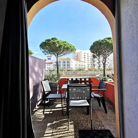 Les Portes De Catalogne - Pour 4 Personnes Avec Loggia, Le Barcares. Ref: 8pc_j4 Mae-8453 * 르발카레스