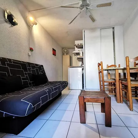 Les Portes De Catalogne - Pour 4 Personnes Avec Loggia, Le Barcares. Ref: 8pc_j4 Mae-8453 르발카레스
